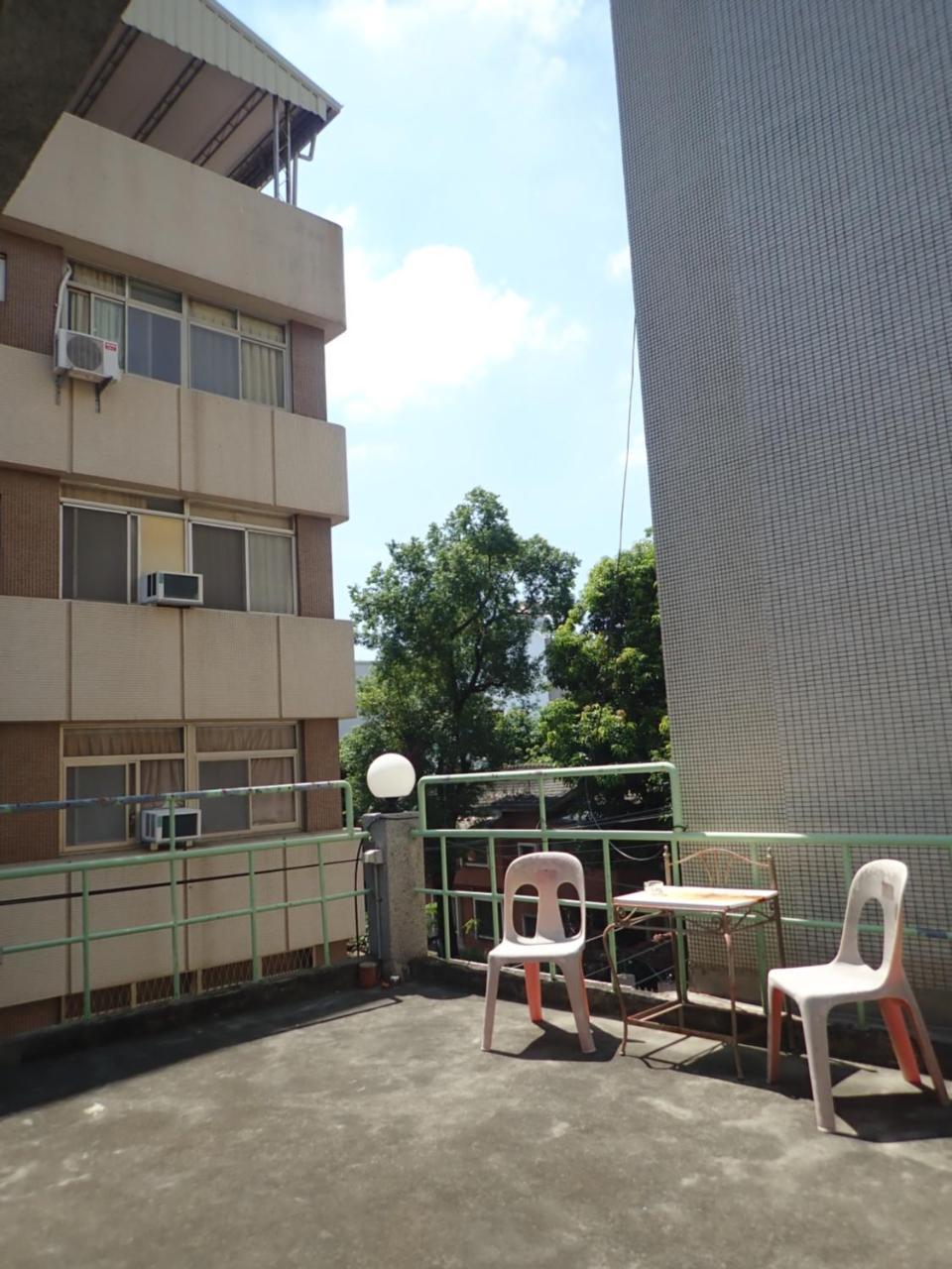 City Hut 1828 台南 外观 照片